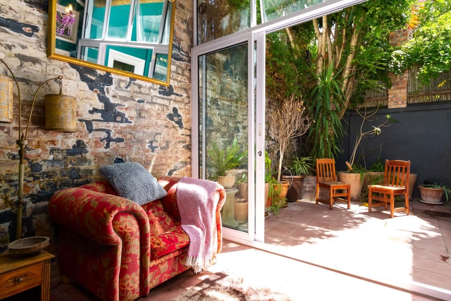 5 Bedroom Property for Sale in Gardens Western Cape